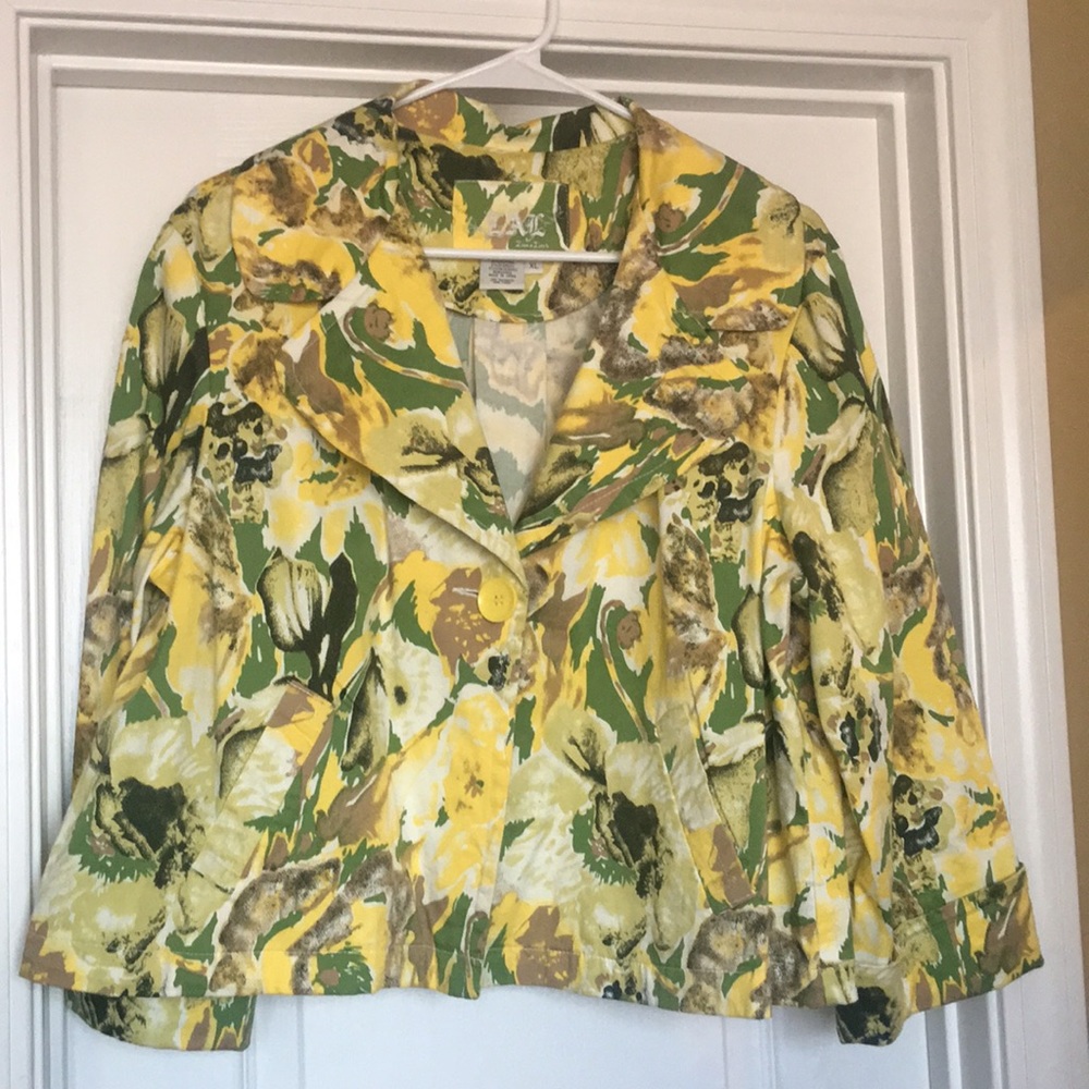 Lovely yellow spring jacket.